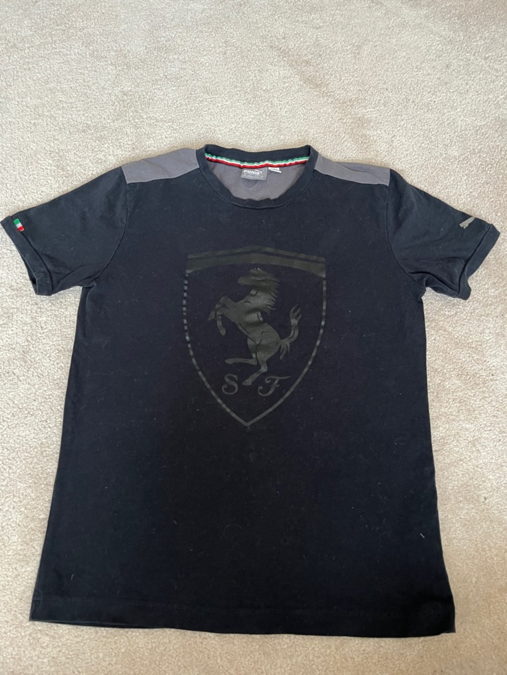 Ferrari Puma teen / men tshirt